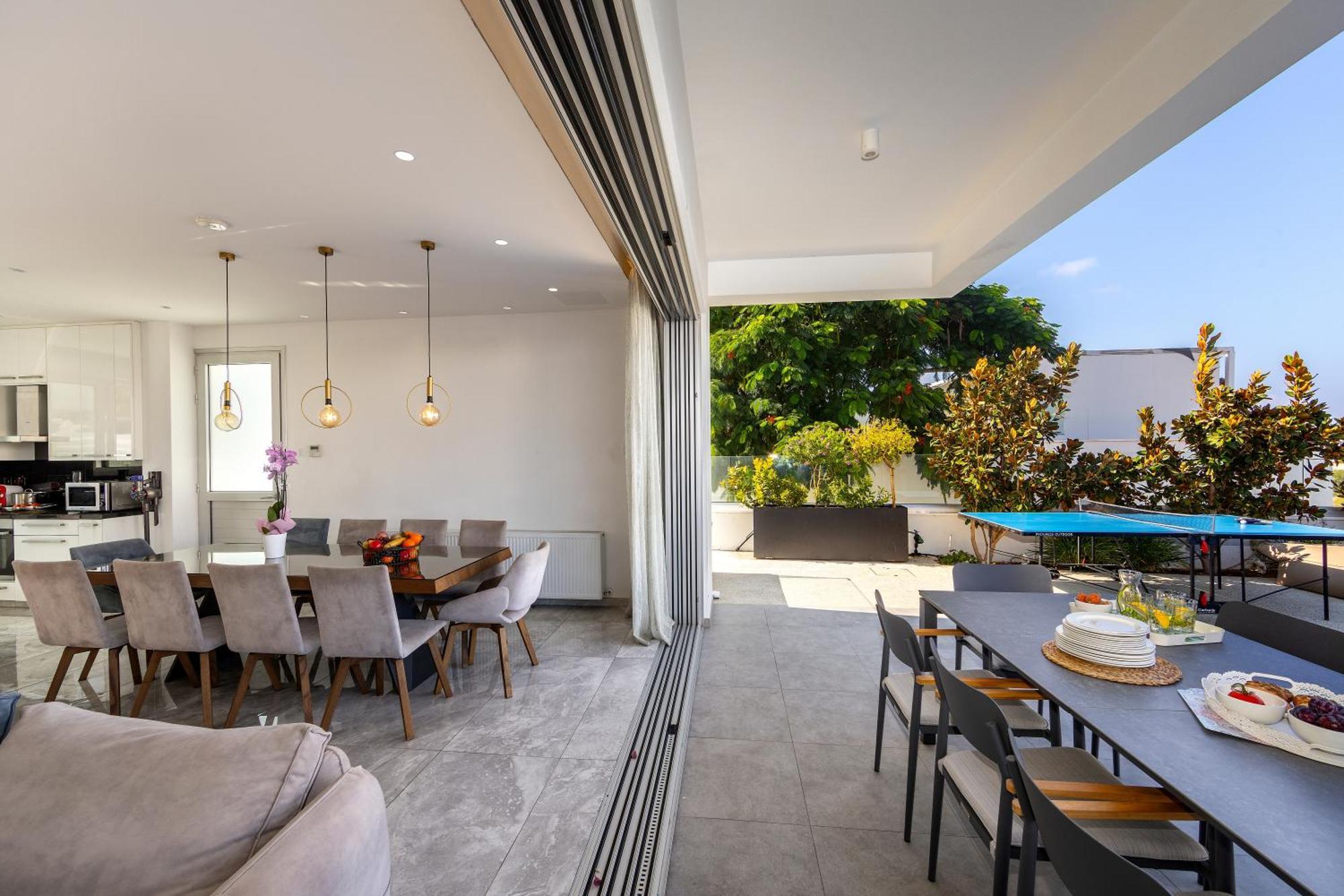 Fig Tree Bay Residences 7 プロタラス エクステリア 写真