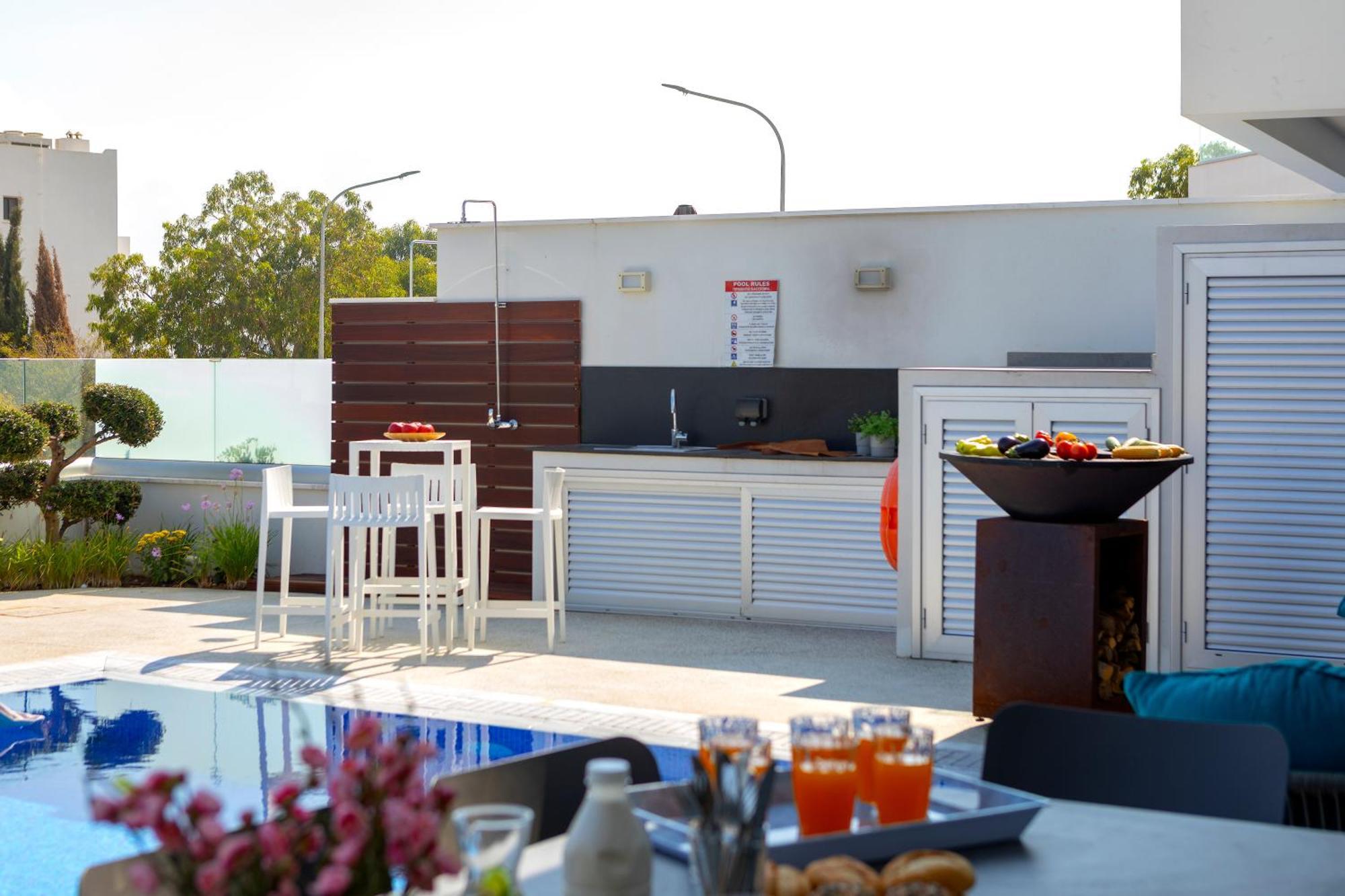 Fig Tree Bay Residences 7 プロタラス エクステリア 写真