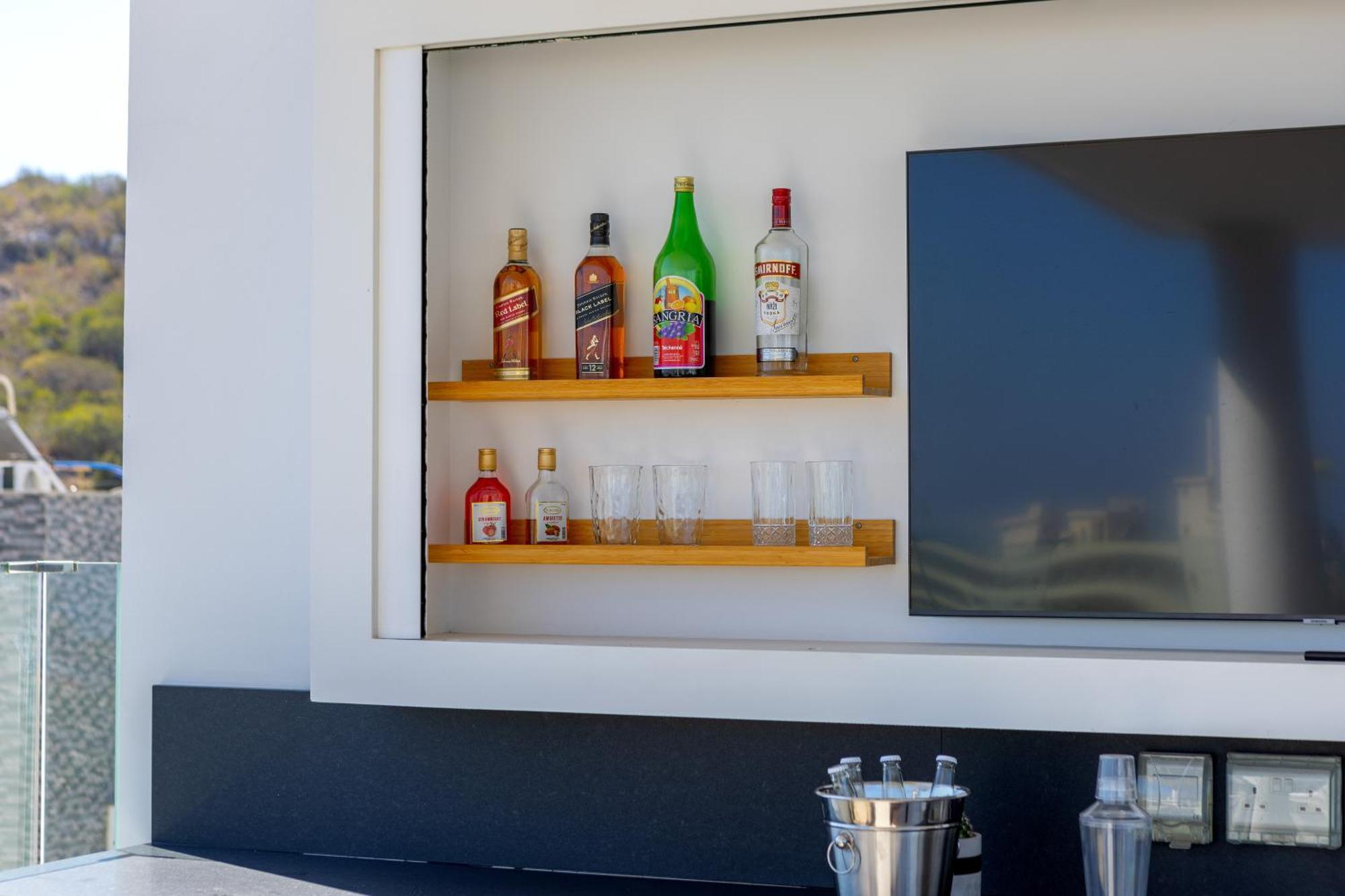 Fig Tree Bay Residences 7 プロタラス エクステリア 写真