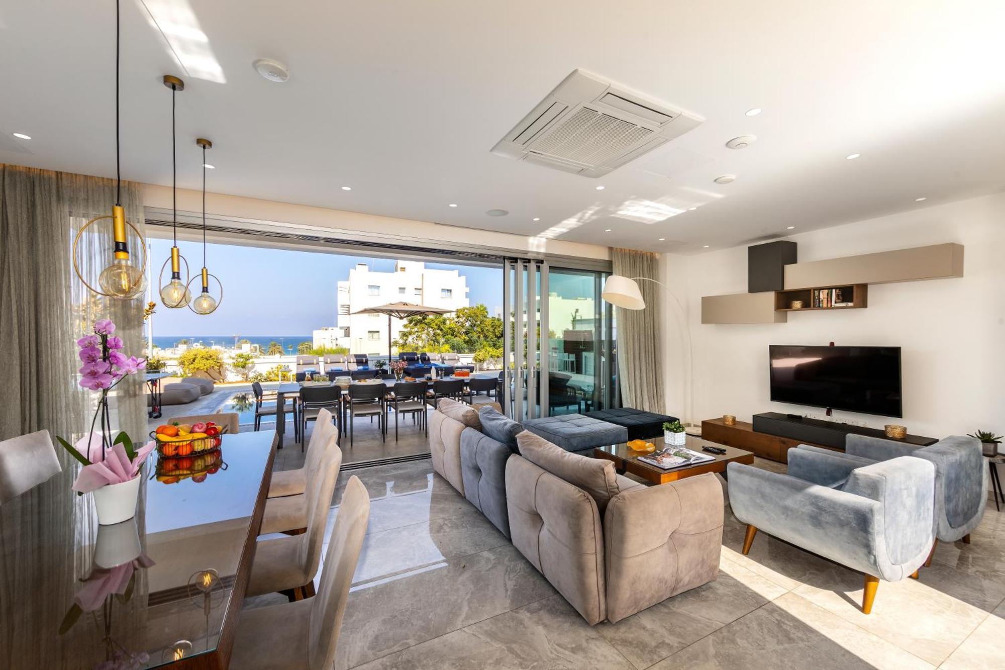Fig Tree Bay Residences 7 プロタラス エクステリア 写真