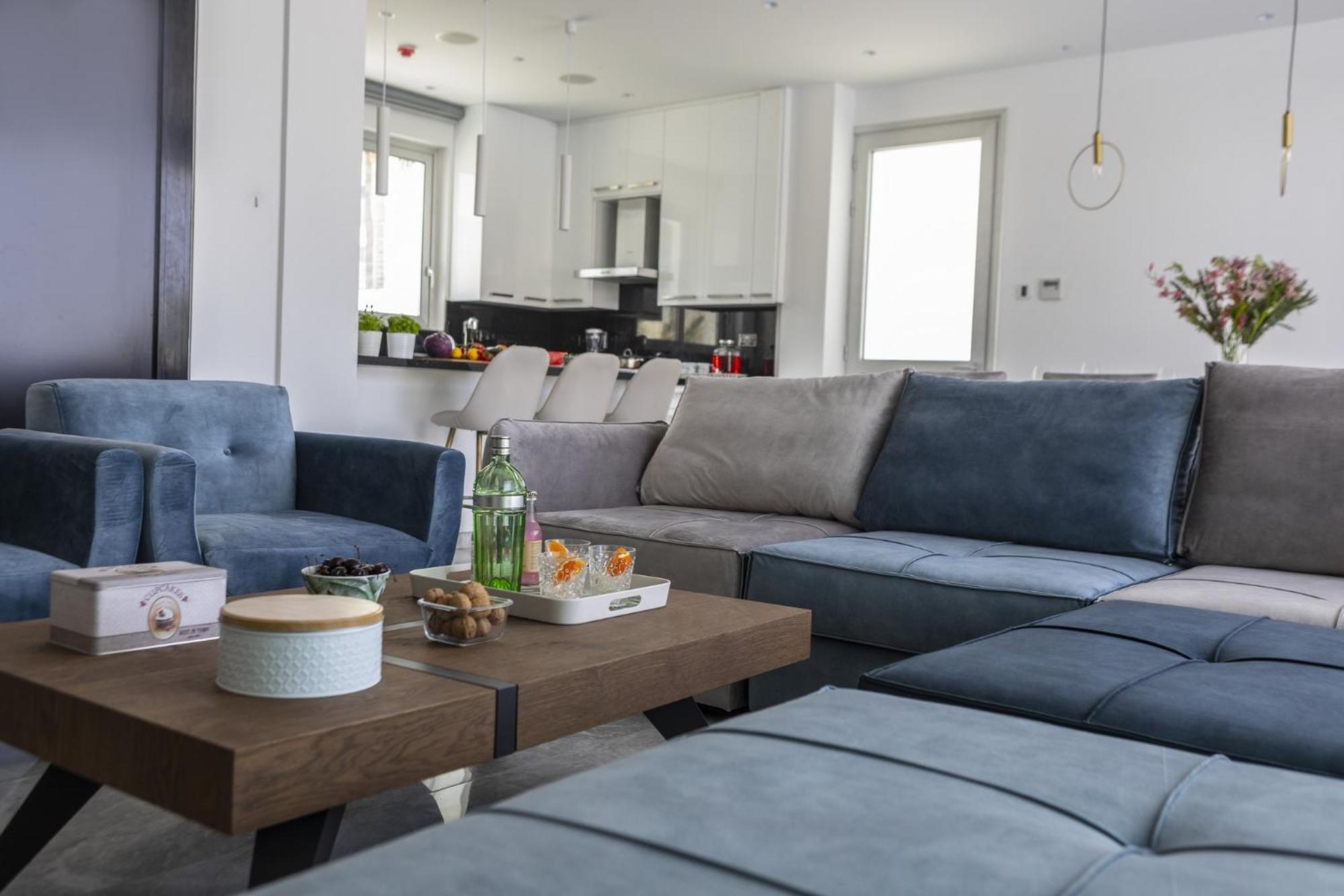 Fig Tree Bay Residences 7 プロタラス エクステリア 写真